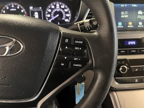 Used 2016 Hyundai Sonata SE image 26