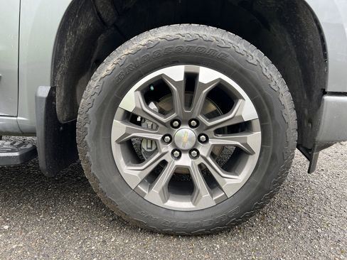 Used 2023 Chevrolet Silverado 1500 High Country w/ Max Trailering Package image 11