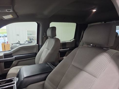 Used 2016 Ford F150 XLT w/ Equipment Group 302A Luxury AWD/4WD image 16