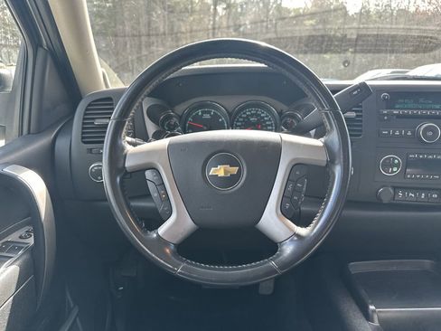 Used 2014 Chevrolet Silverado 2500 LT image 24