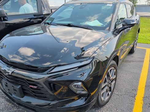 Used 2023 Chevrolet Blazer RS w/ Enhanced Convenience Package AWD/4WD image 6