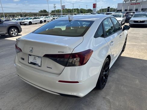 Certified 2025 Honda Civic Sport image 4