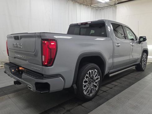 Used 2025 GMC Sierra 1500 Denali Ultimate image 4