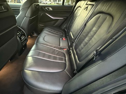 Used 2022 BMW X5 xDrive45e w/ M Sport Package image 33