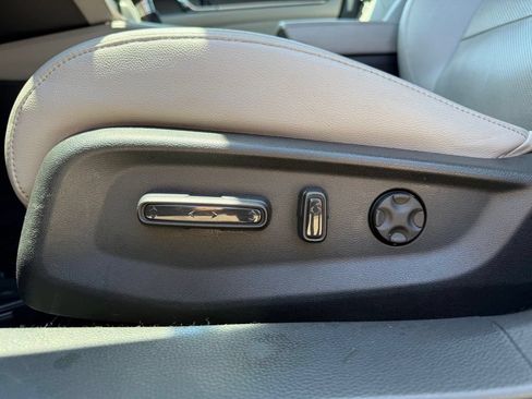 Used 2020 Honda Accord EX-L image 26