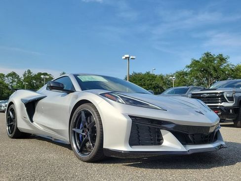 New 2026 Chevrolet Corvette E-Ray w/ ZER Performance Package AWD/4WD image 8