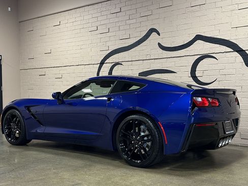 Used 2016 Chevrolet Corvette Stingray Coupe w/ Carbon Flash Badge Package RWD image 11