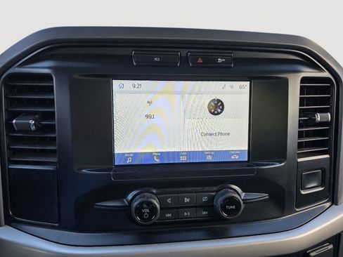 Used 2023 Ford F150 XLT image 18