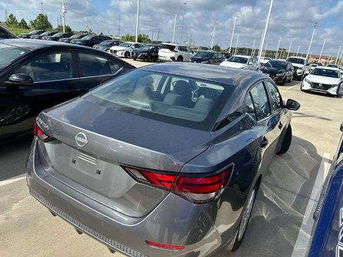 Certified 2025 Nissan Sentra S FWD image 2