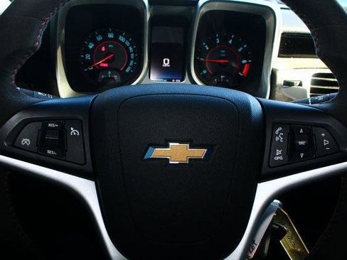 Used 2015 Chevrolet Camaro ZL1 image 12