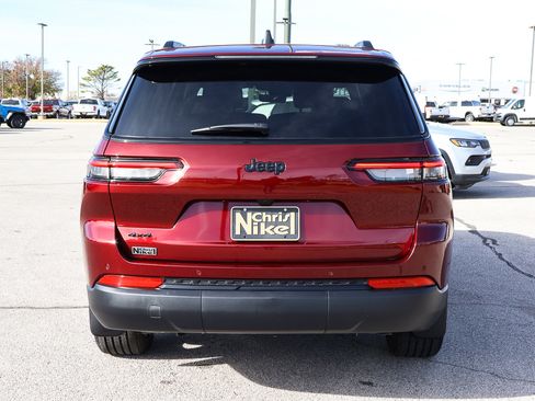 New 2025 Jeep Grand Cherokee L Altitude image 6