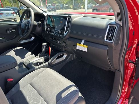 New 2026 Nissan Frontier SV image 43