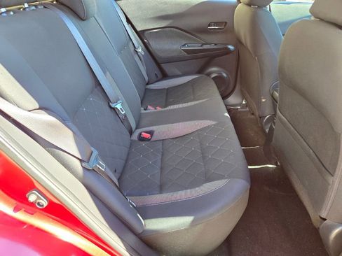 Used 2020 Nissan Kicks SV image 19