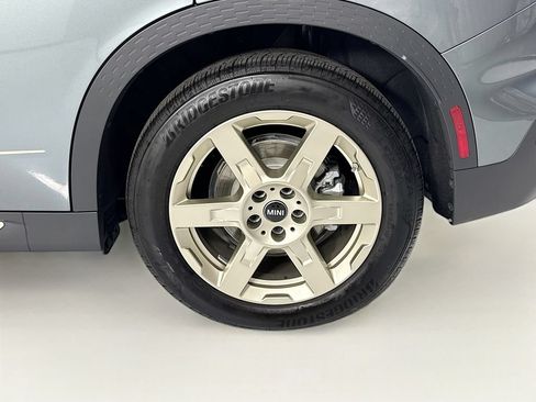 Used 2025 MINI Cooper Countryman SE w/ Comfort Package Max AWD/4WD image 32