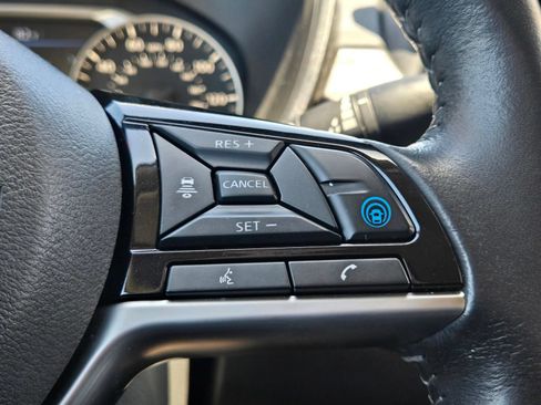 Used 2024 Nissan Altima 2.5 SV w/ SV Premium Package AWD/4WD image 27