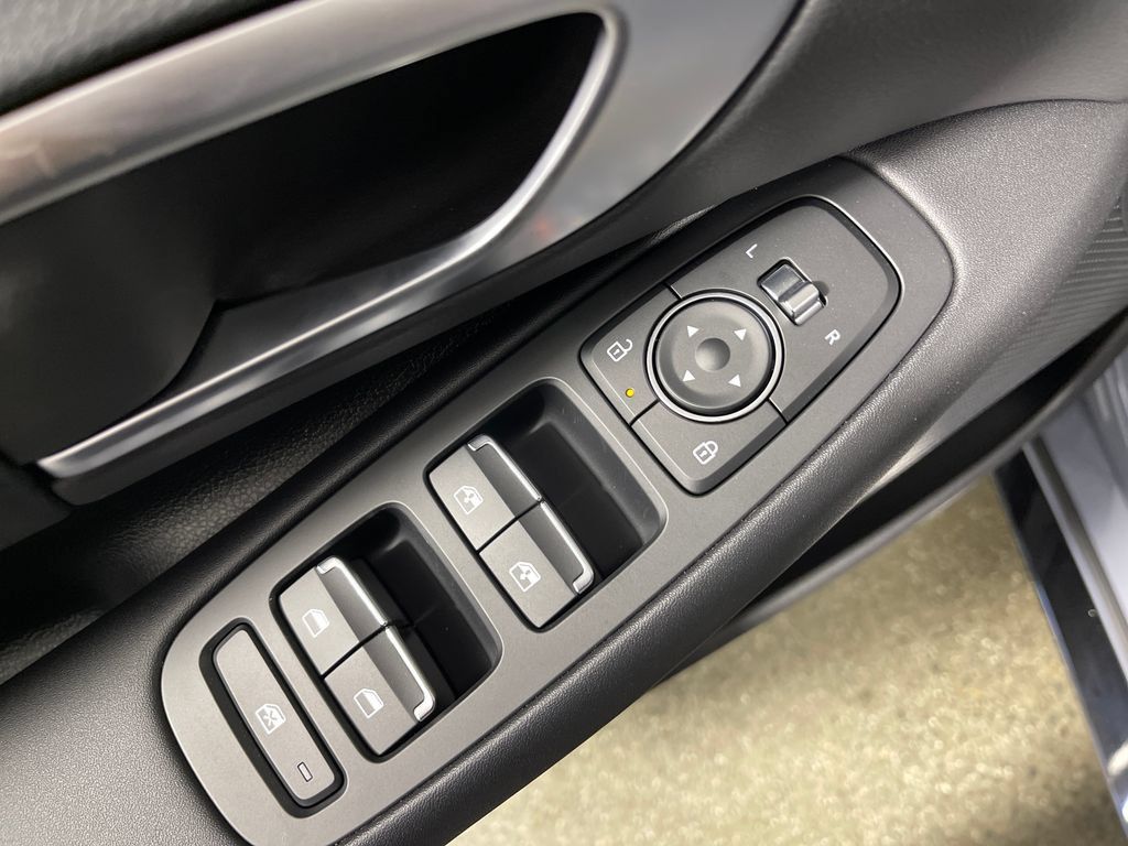 New 2026 Hyundai Sonata SEL FWD image 18