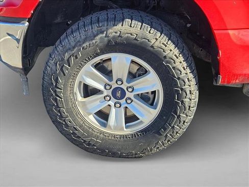 Used 2019 Ford F150 XLT image 24