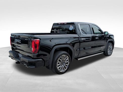 Used 2025 GMC Sierra 1500 Denali Ultimate AWD/4WD image 5