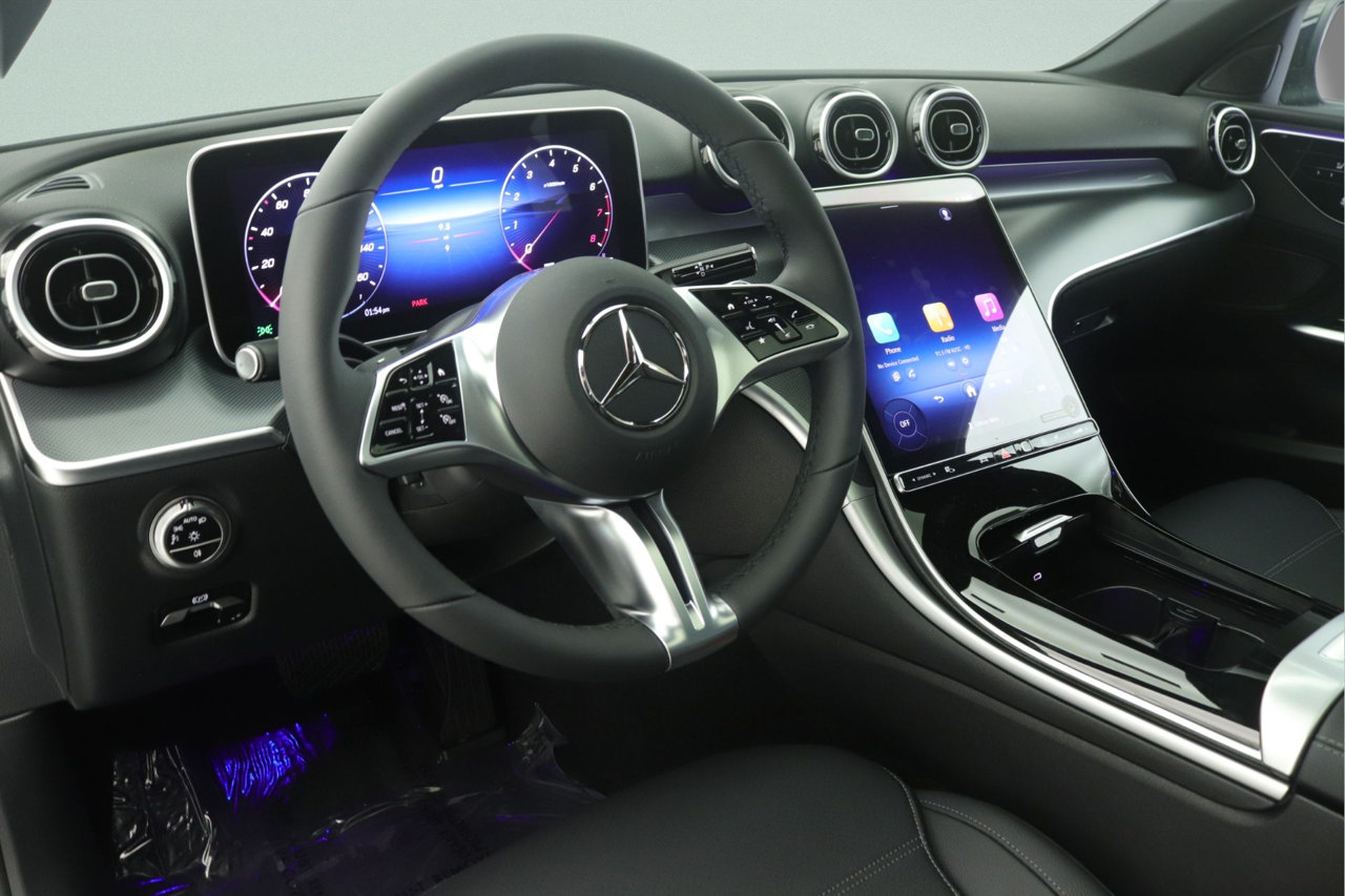 New 2026 Mercedes-Benz C 300 4MATIC Sedan image 4