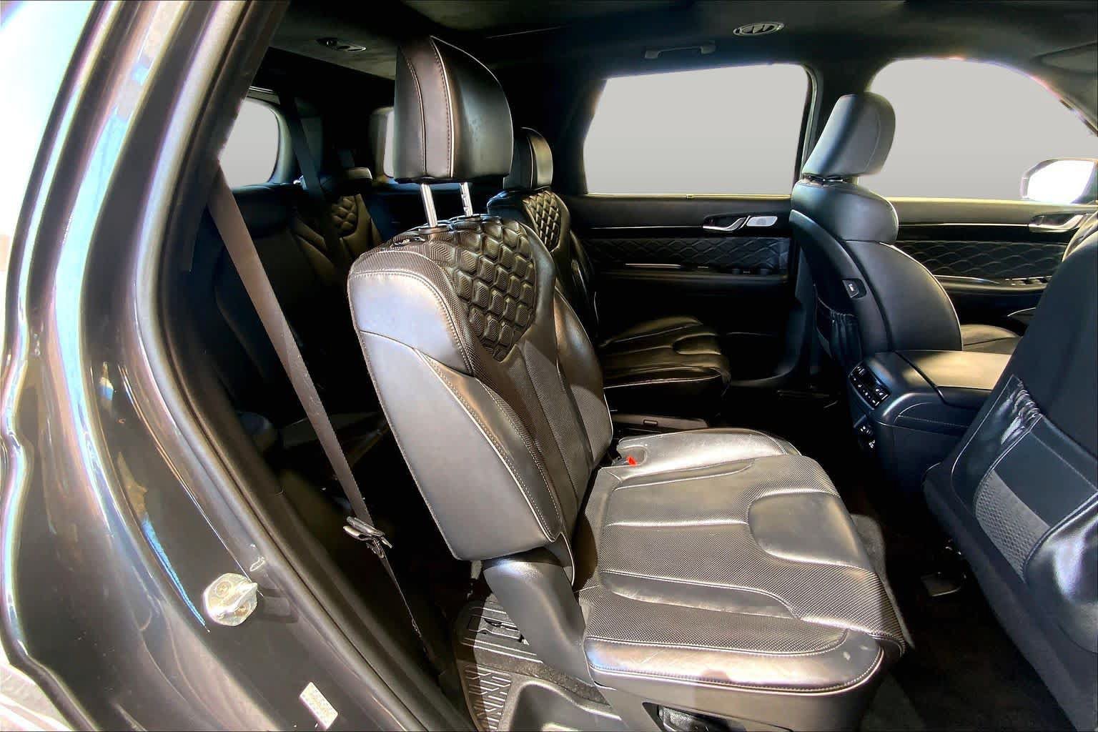 Used 2020 Hyundai Palisade Limited FWD image 19