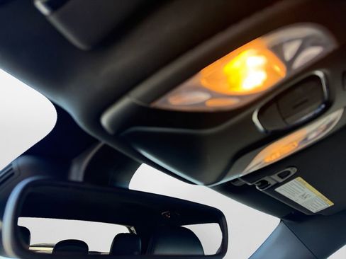 Used 2024 Jeep Compass Trailhawk image 27