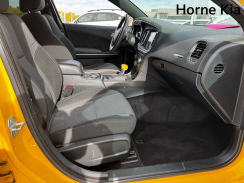 Used 2018 Dodge Charger R/T w/ Beats Audio Group image 25