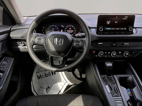 Used 2023 Honda Accord EX image 10