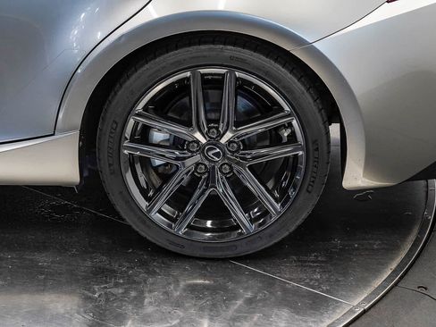 Used 2019 Lexus IS 300 w/ Navigation Package RWD image 10