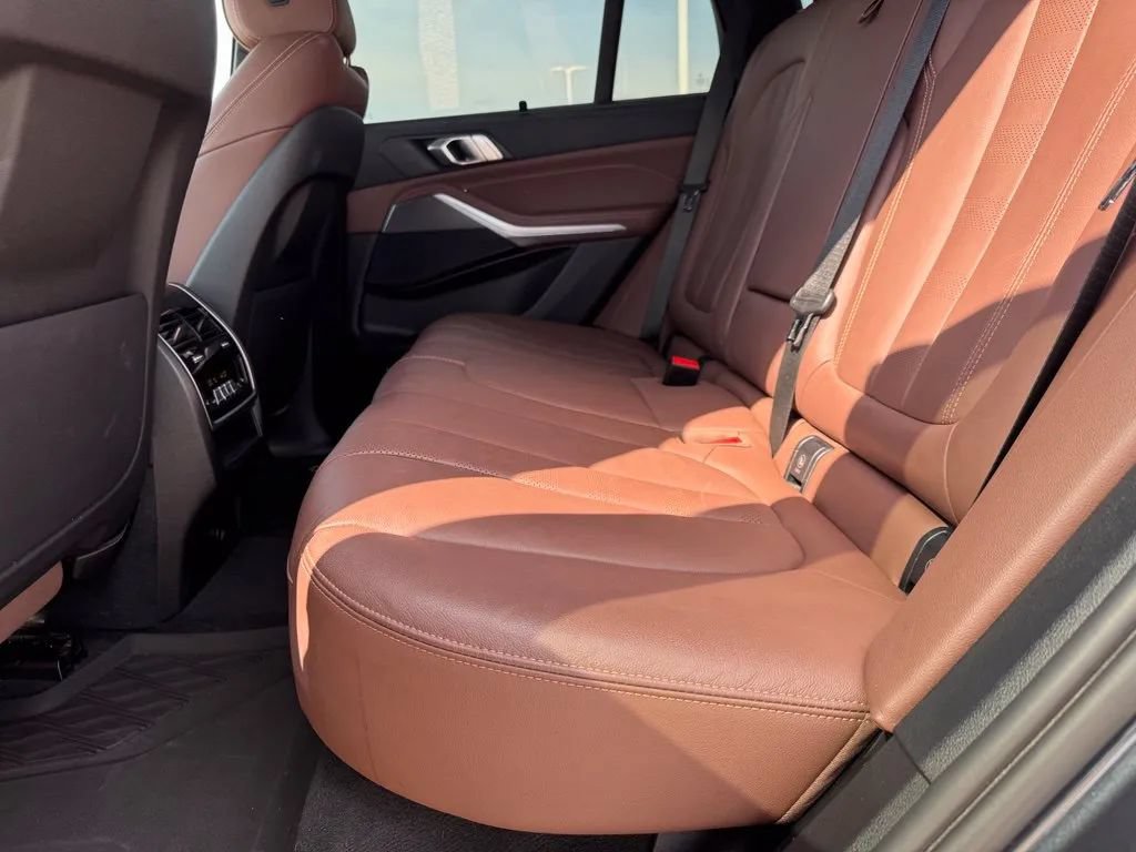 Used 2022 BMW X5 xDrive40i AWD/4WD image 19