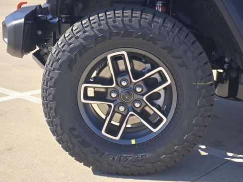 New 2026 Jeep Gladiator Mojave AWD/4WD image 10