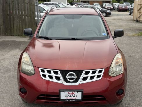 Used 2015 Nissan Rogue S w/ Convenience Package FWD image 4