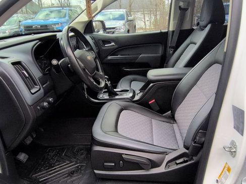 Used 2022 Chevrolet Colorado Z71 AWD/4WD image 20