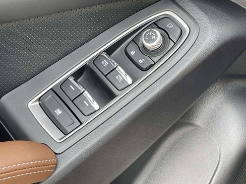 Certified 2025 Subaru Ascent Touring w/ Popular Package #2 image 17