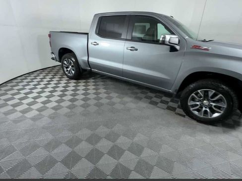 New 2026 Chevrolet Silverado 1500 LT image 18