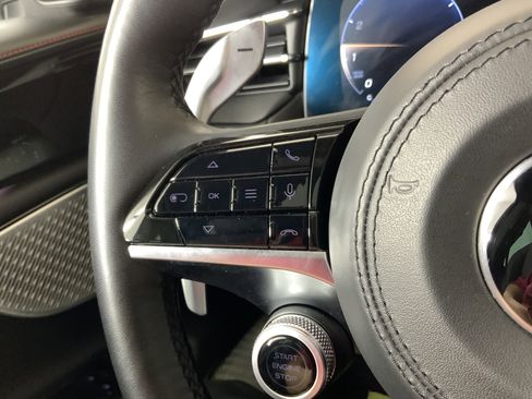 Certified 2023 Maserati Grecale Modena image 19