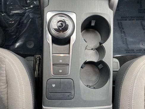 Used 2020 Ford Escape SE Sport image 32