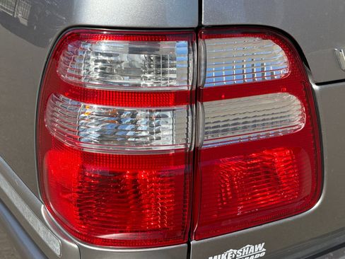 Used 2003 Toyota Land Cruiser AWD/4WD image 16