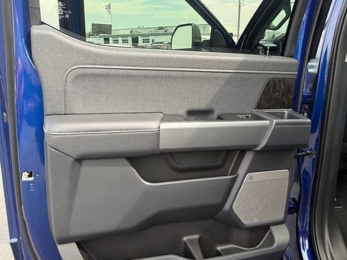 New 2026 Ford F250 Lariat w/ Black Appearance Package image 14