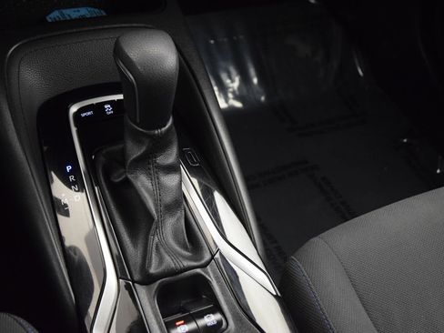 Used 2020 Toyota Corolla SE image 29