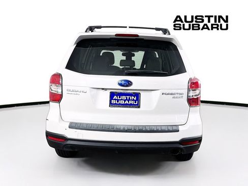 Used 2016 Subaru Forester 2.5i Limited AWD/4WD image 6