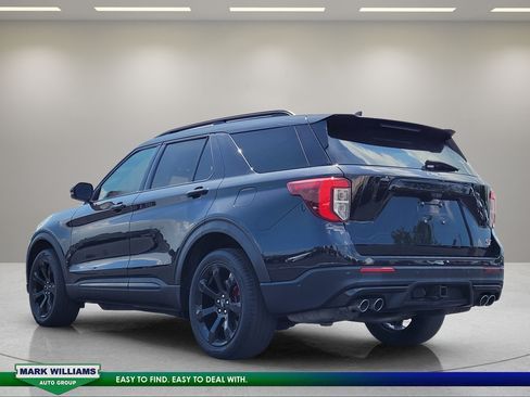 Used 2022 Ford Explorer ST w/ Equipment Group 401A AWD/4WD image 6