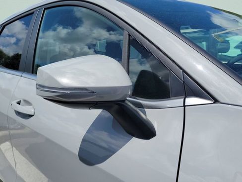 Used 2026 Kia Sportage EX FWD image 10