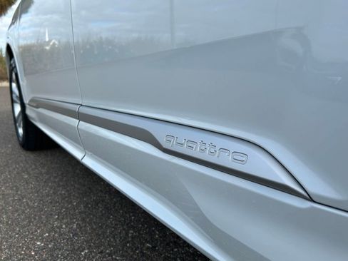 Used 2025 Audi Q7 2.0T Premium w/ Convenience Package image 69