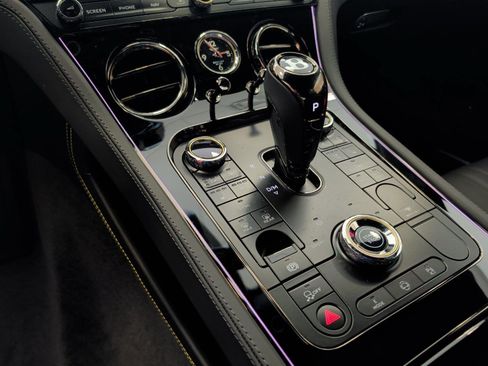 New 2026 Bentley Continental GT AWD/4WD image 26