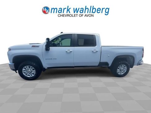 Certified 2023 Chevrolet Silverado 2500 LT AWD/4WD image 4