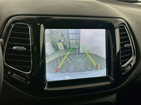 Used 2019 Jeep Compass Limited AWD/4WD image 17