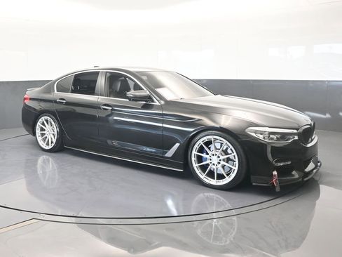 Used 2017 BMW 540i image 8