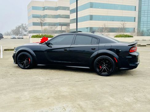 Used 2021 Dodge Charger Scat Pack RWD image 12