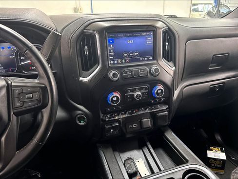 Used 2023 GMC Sierra 2500 AT4 w/ AT4 Premium Plus Package AWD/4WD image 13