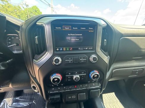 Used 2021 GMC Sierra 1500 SLT w/ SLT Premium Plus Package AWD/4WD image 14